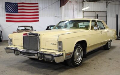 Lincoln Continental Berline 1977 à vendre