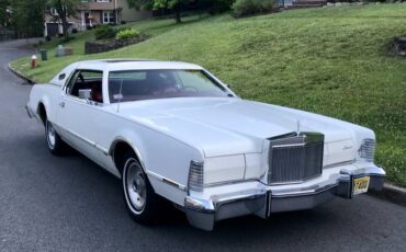 Lincoln-Continental-mark-iv-1976-1