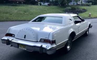 Lincoln-Continental-mark-iv-1976-19