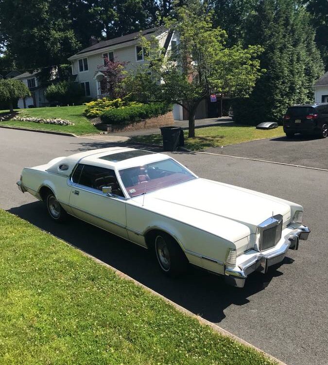 Lincoln-Continental-mark-iv-1976-6