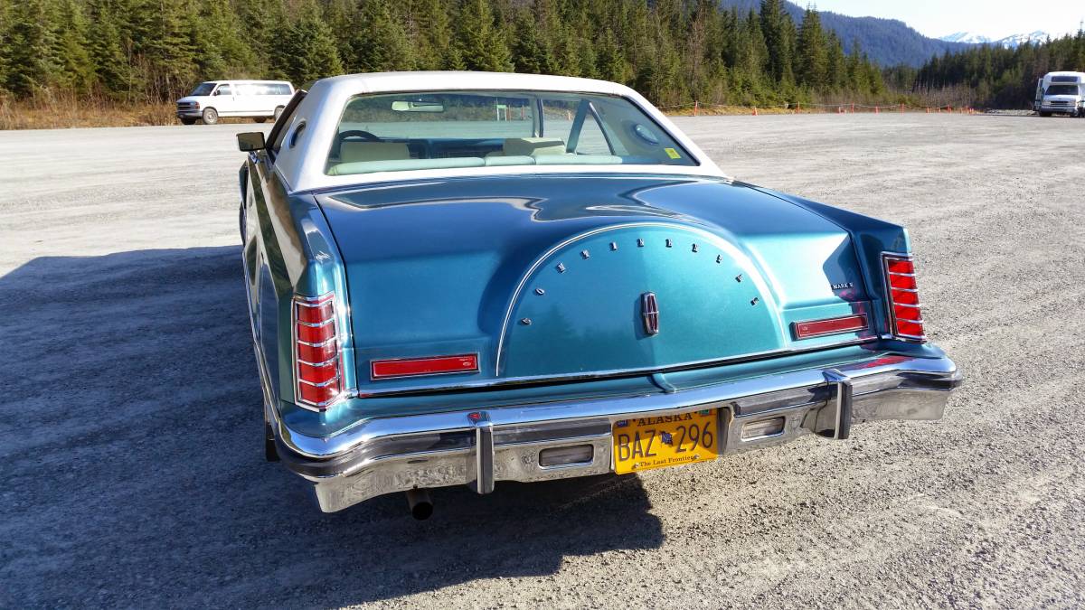 Lincoln-Continental-mark-v-1979-1