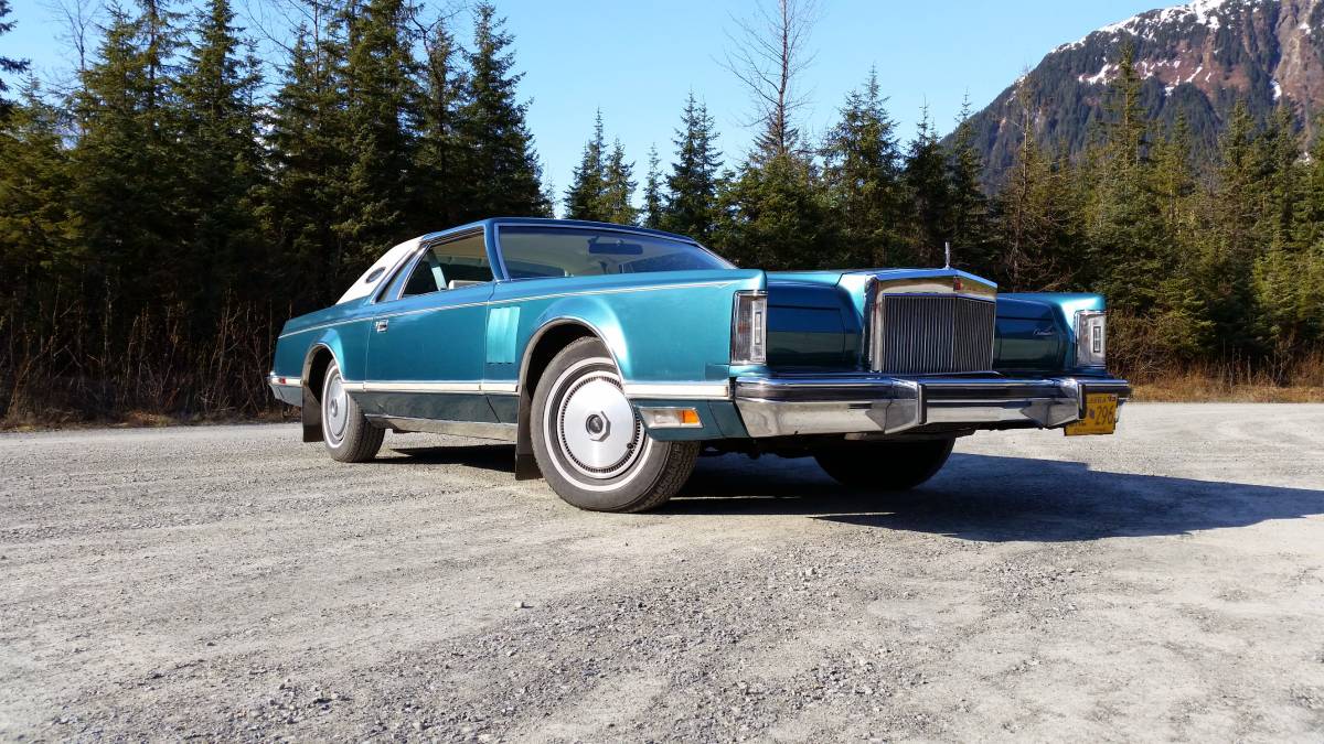 Lincoln-Continental-mark-v-1979