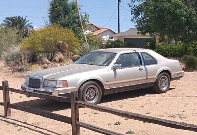 Lincoln-Mark-Series-Coupe-1989-3