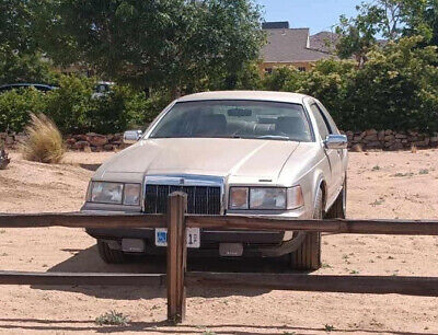 Lincoln-Mark-Series-Coupe-1989-9