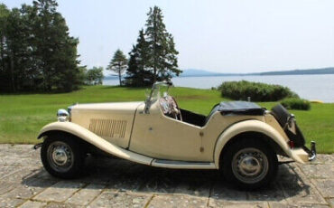 MG-TD-Cabriolet-1951-2