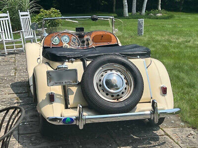 MG-TD-Cabriolet-1951-3