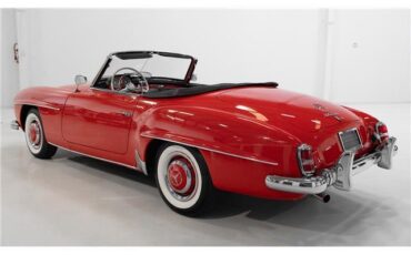 Mercedes-Benz-SL-Class-Cabriolet-1960-8