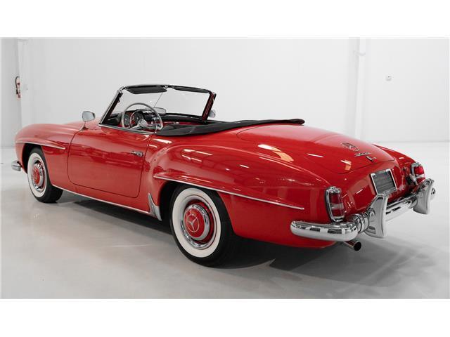 Mercedes-Benz-SL-Class-Cabriolet-1960-8