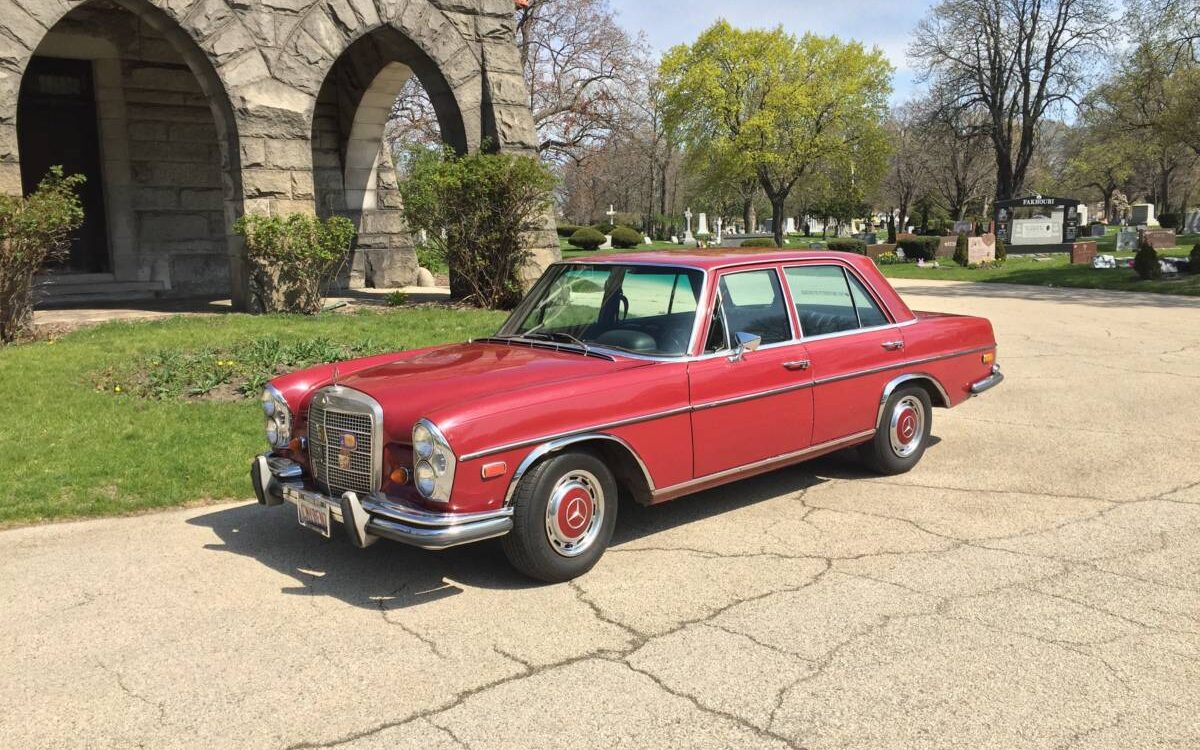 Mercedes-benz-Benz-280se-1968-10