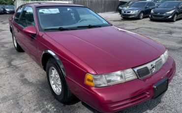 Mercury-Cougar-xr7-1994