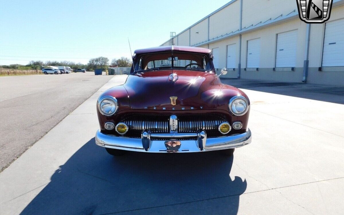 Mercury-Eight-1949-2