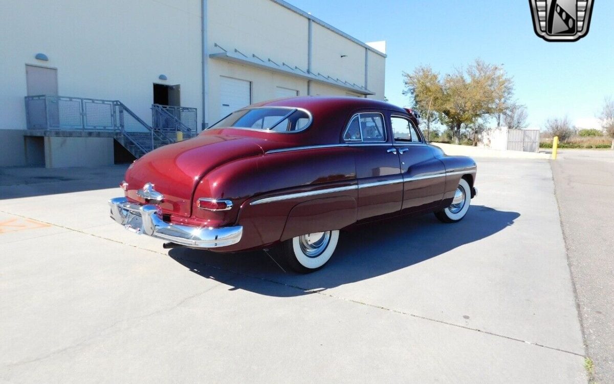 Mercury-Eight-1949-7