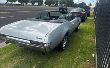 Oldsmobile-442-1968-3