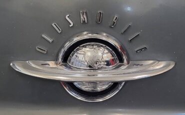 Oldsmobile-98-1952-12