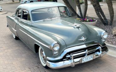 Oldsmobile-98-1952-17