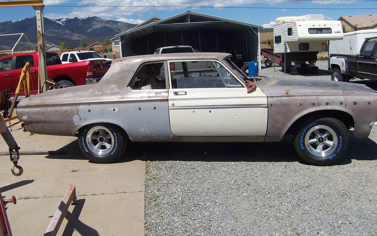 Plymouth-Belvedere-1963-1