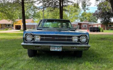 Plymouth-Gtx-1967-3