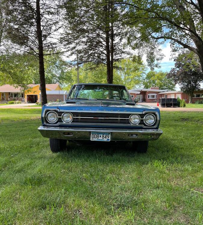 Plymouth-Gtx-1967-3