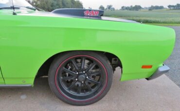 Plymouth-Road-Runner-Cabriolet-1969-3