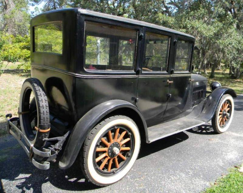 Studebaker-Light-six-1922-3