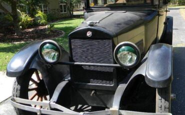 Studebaker-Light-six-1922