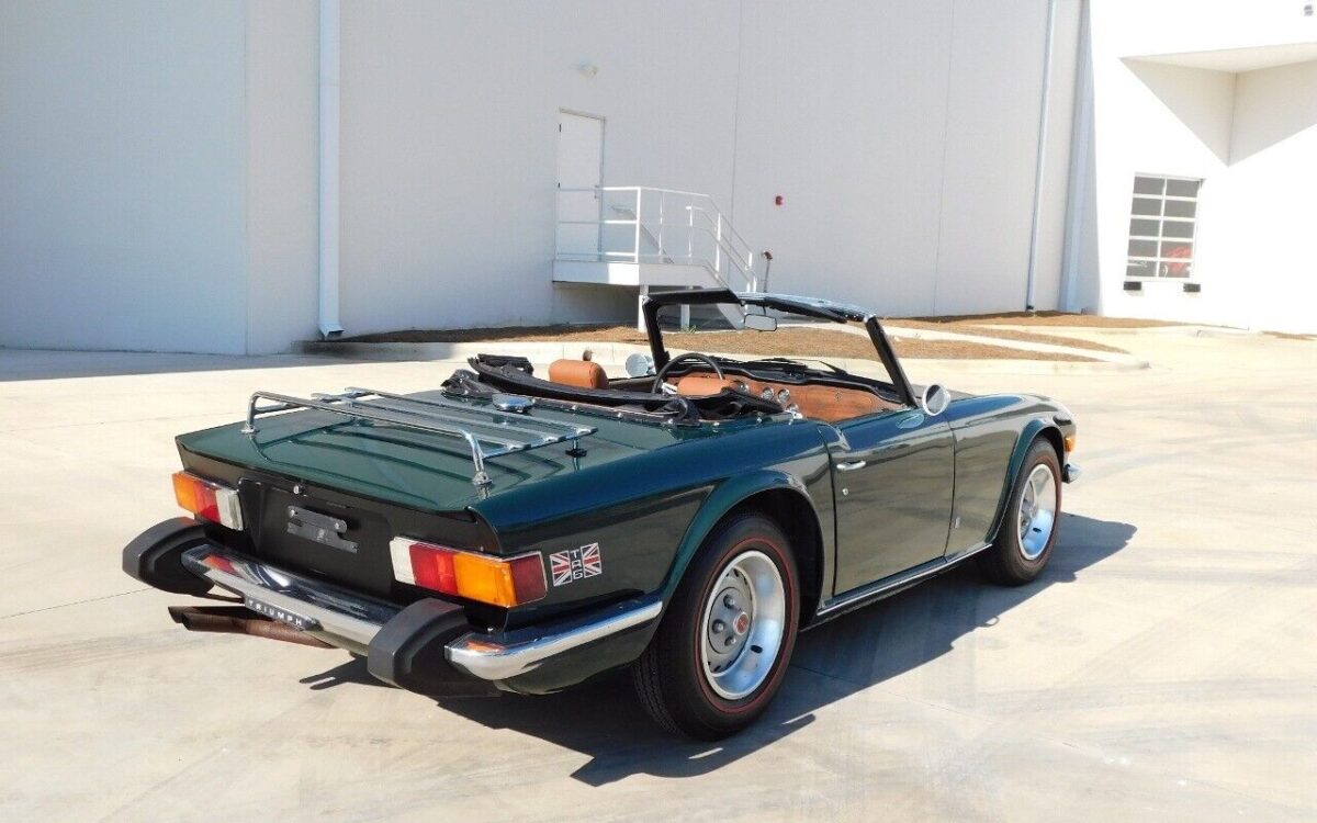 Triumph-TR-6-1975-10