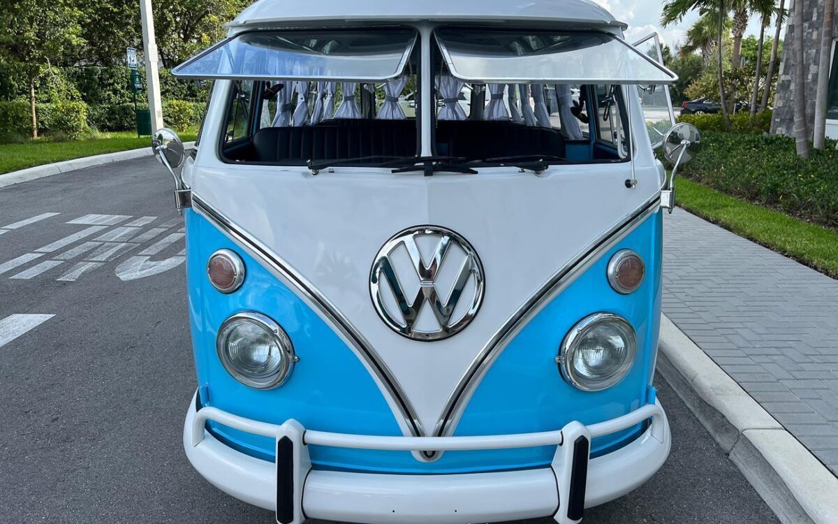 Volkswagen-BusVanagon-1975-17