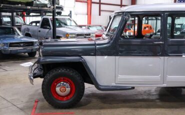 Willys-Overland-Jeepster-Break-1950-2