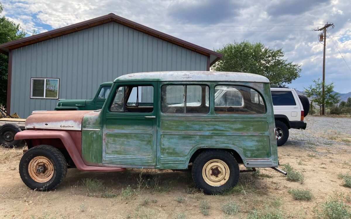 Willys-Wagon-1959