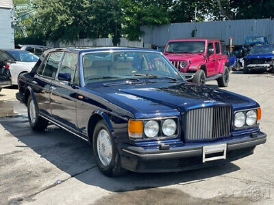 Bentley-Brooklands-Berline-1994-2