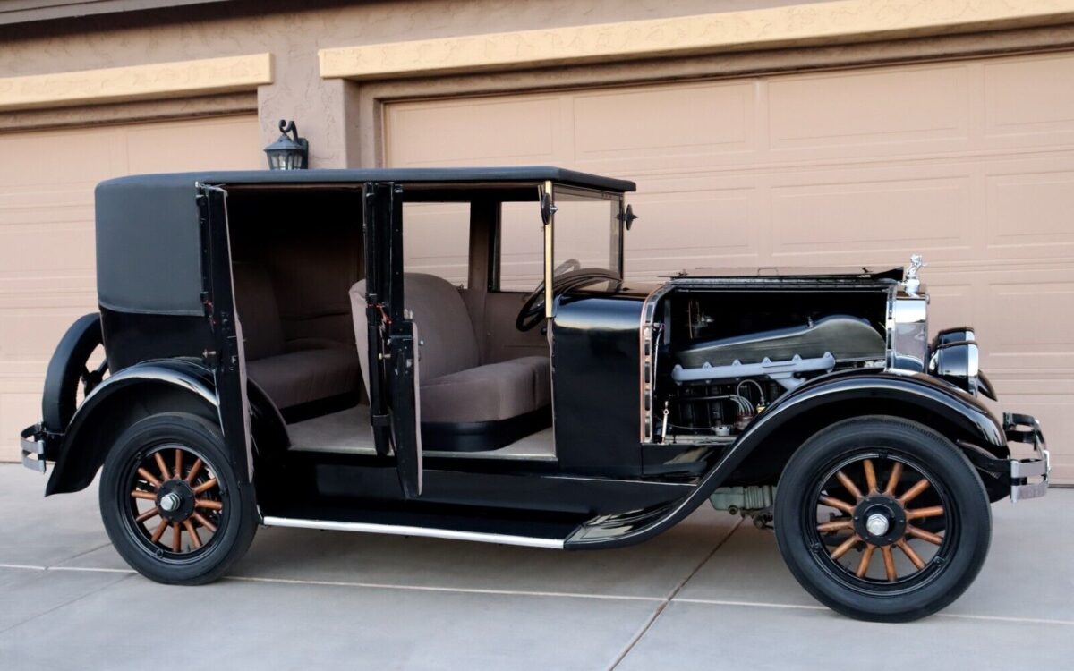 Bricklin-11-A-Sedan-Berline-1926-1