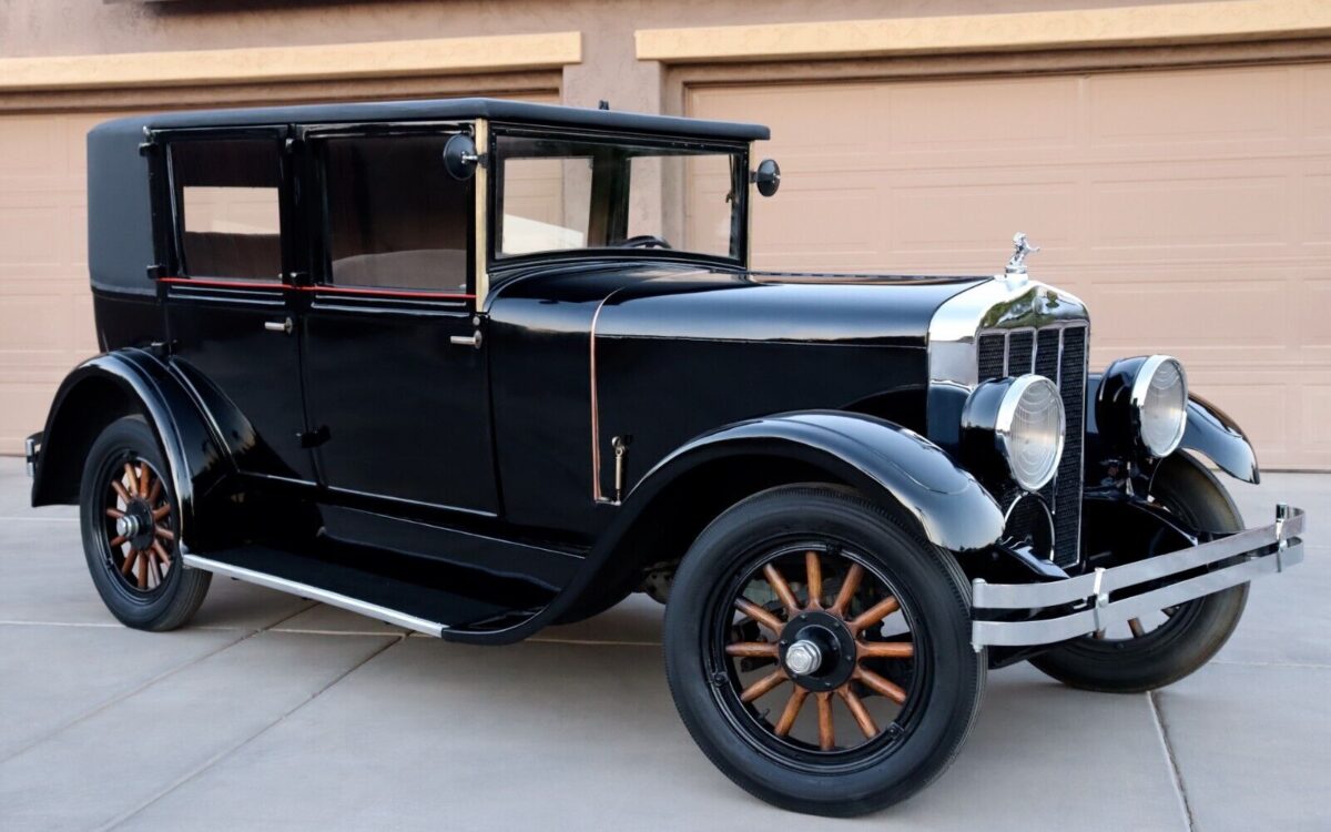 Bricklin-11-A-Sedan-Berline-1926-14