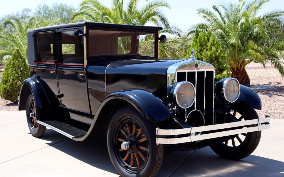 Bricklin-11-A-Sedan-Berline-1926-35