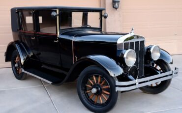 Bricklin-11-A-Sedan-Berline-1926