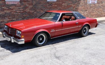 Buick-Century-Coupe-1976-1