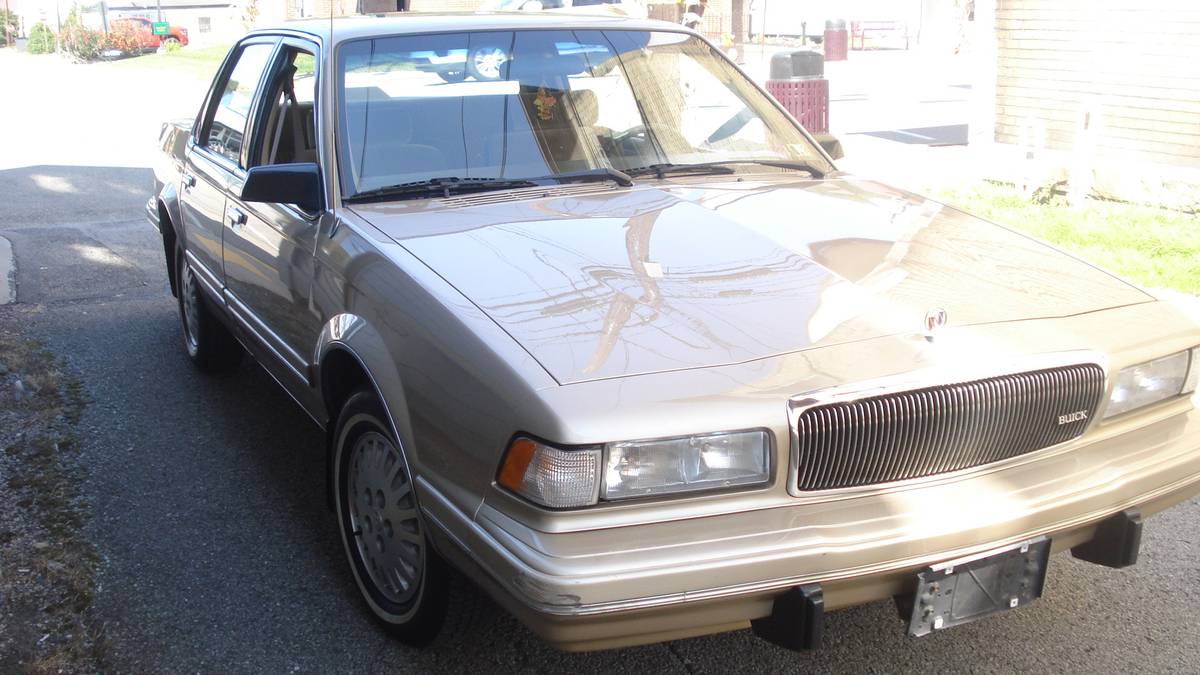 Buick-Century-special-amp-special-wagon-1994-1