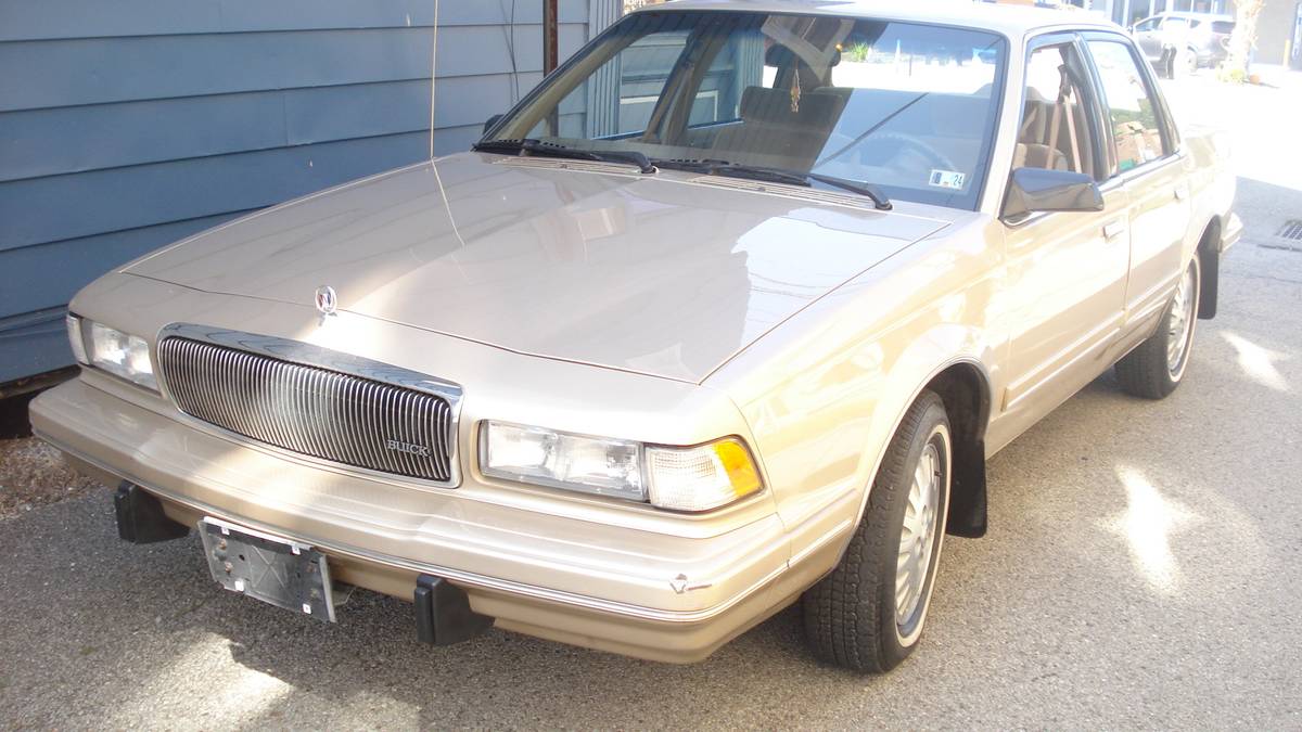 Buick-Century-special-amp-special-wagon-1994