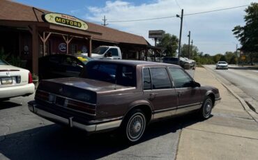 Buick-Electra-1988-2