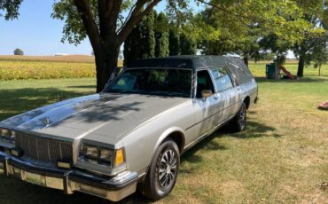 Buick-Electra-hearse-1984-2