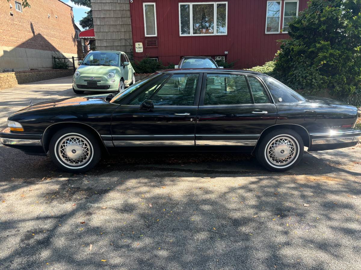 Buick-Park-avenue-1994