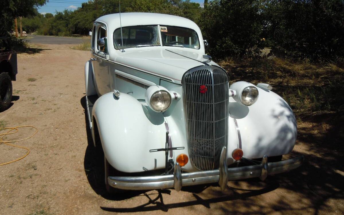 Buick-Road-master-1936-1