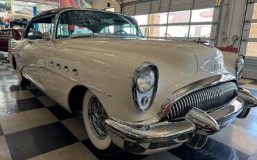 Buick-Roadmaster-1954-5