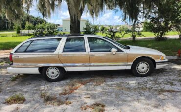 Buick-Roadmaster-estate-wagon-1994-4