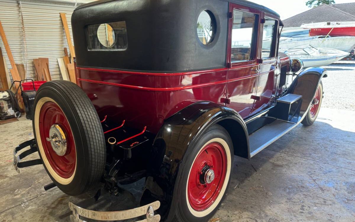 Cadillac-314-limo-1926-3