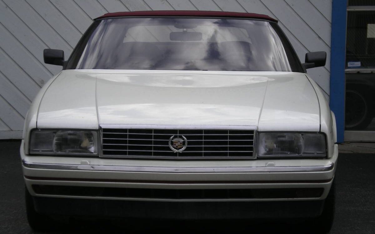 Cadillac-Allante-1989-2