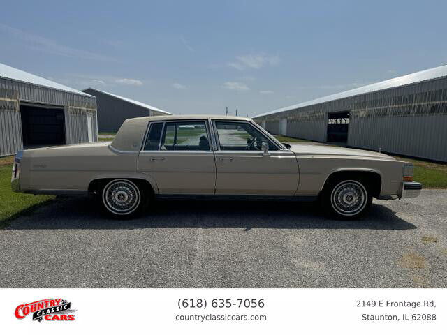 Cadillac-Brougham-Berline-1986-10