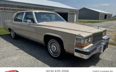 Cadillac-Brougham-Berline-1986-8