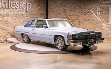 Cadillac-Coupe-DeVille-Coupe-1978-4