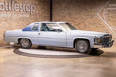 Cadillac-Coupe-DeVille-Coupe-1978-5