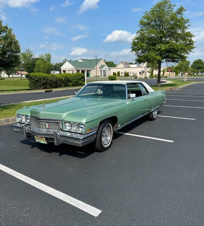 Cadillac-Coupe-deville-1973-14